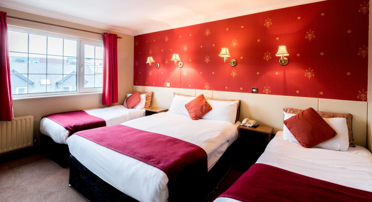 קיל איירן Failte Hotel מראה חיצוני תמונה